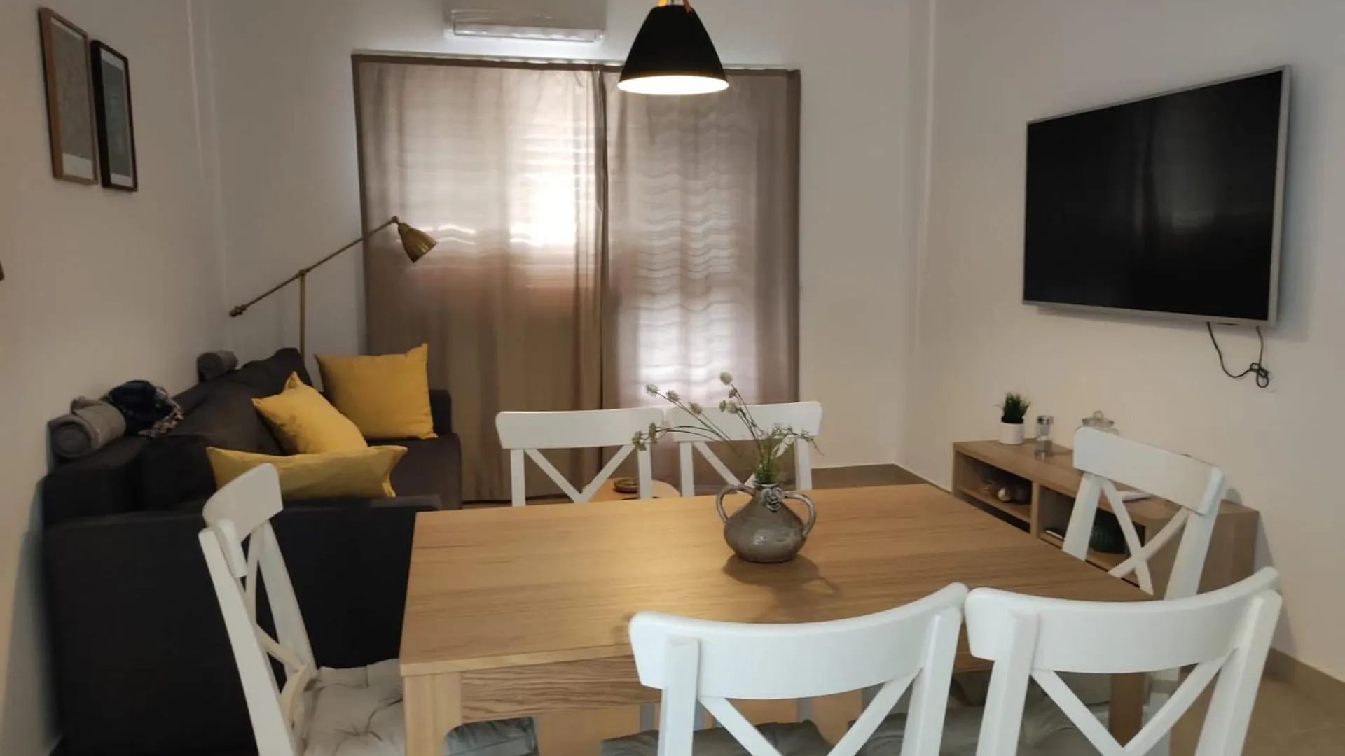 Penthouse Apartment In Gornji Karin Near The Beach Anic